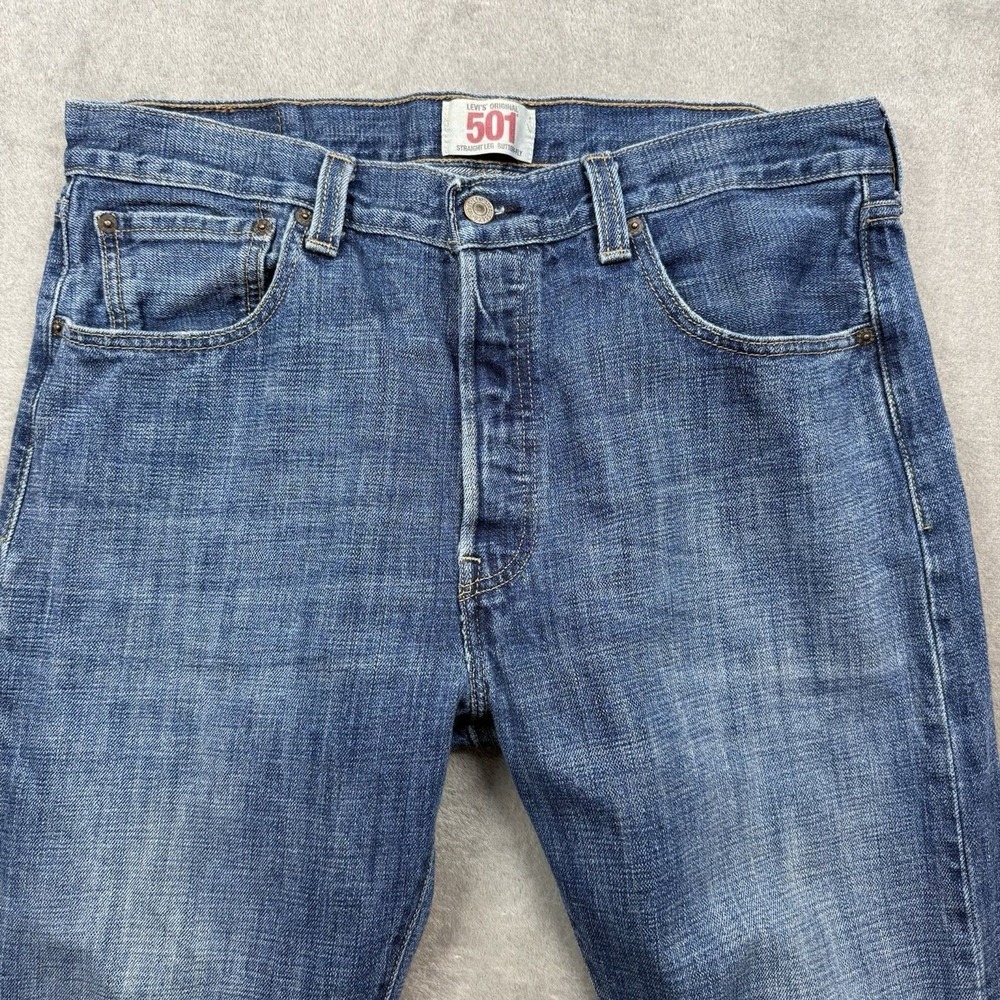 Levi's 501xx Jeans‎ Men's 34x30 Blue Medium Wash Cotton Button Fly Mexico - Picture 3 of 12